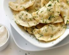 Вареники с картошкой луком и грибами